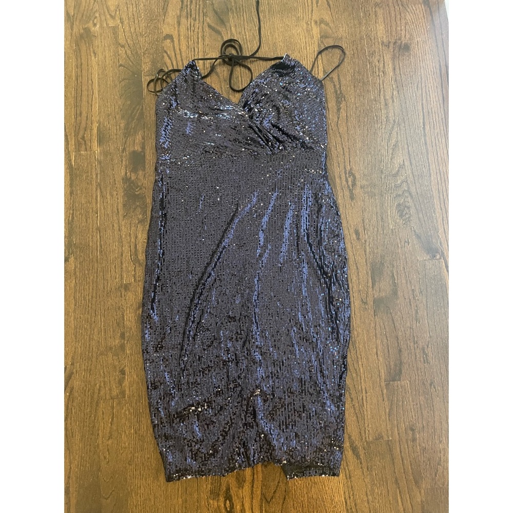Queen Arrival Sequin Midi Dress - Navy